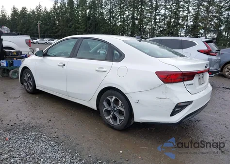 2019 Kia Forte Lxs z USA, uszkodzony, nr VIN 3KPF24AD5KE070553